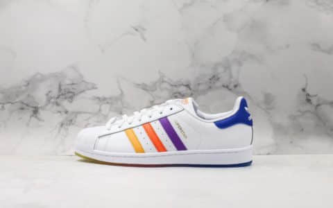 阿迪达斯adidas Superstar II White gradient purple纯原版本贝壳头经典百搭休闲运动板鞋皮革白渐变蓝绿水晶底 货号：EG8133