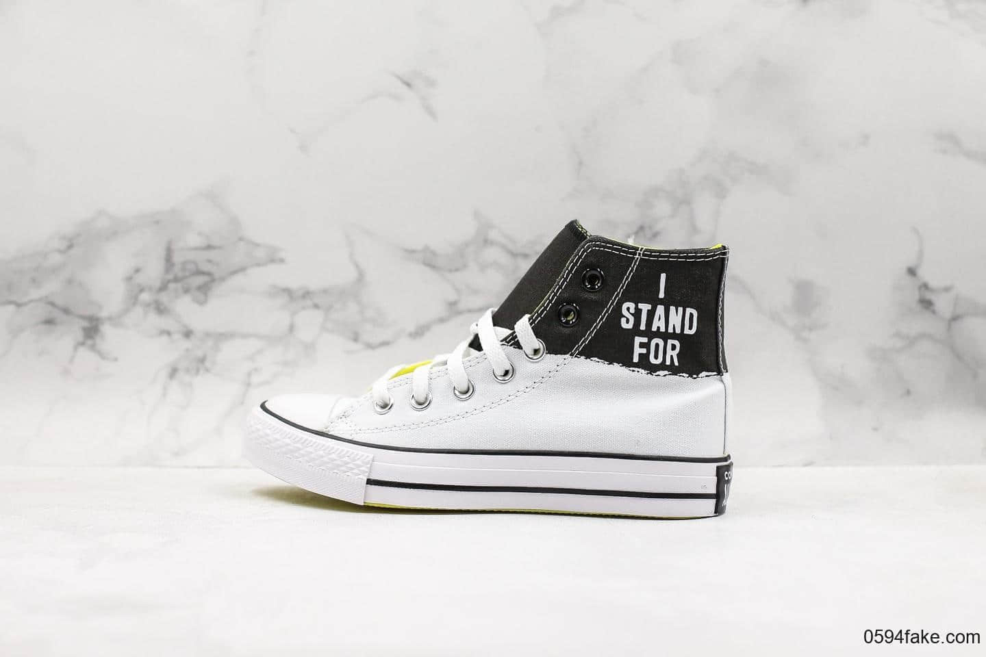 匡威Converse Chuck Taylor All Star I Stand For High White Black Fresh Yellow真标硫化版本明星黑白拼接帆布鞋 货号：165710C