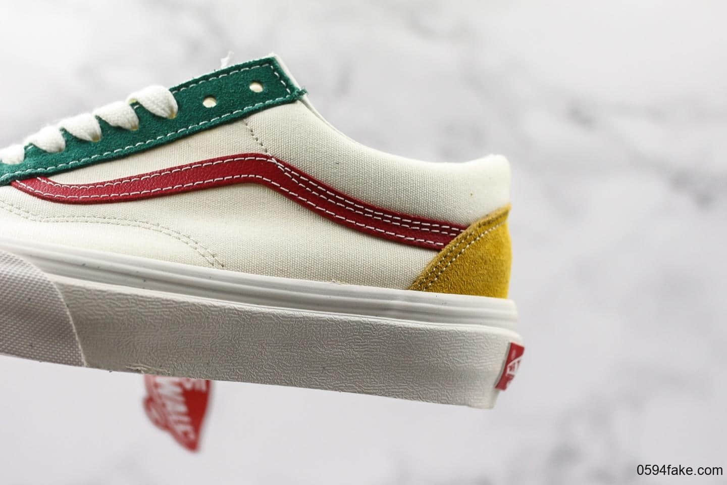 万斯Vans OG Old Skool Vault全新米色红绿结合滑板鞋真标硫化版本原厂钢印原标原盒