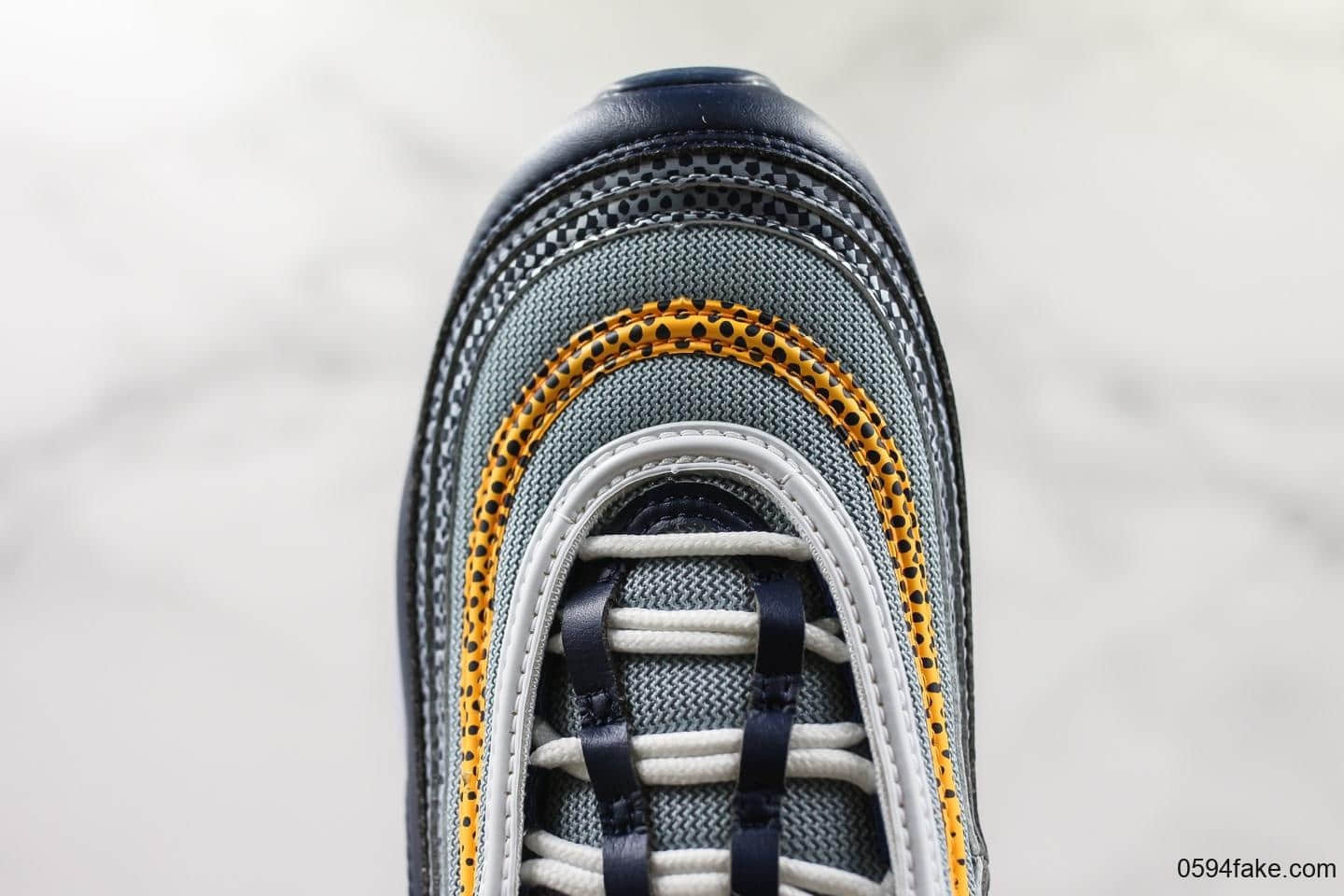 耐克Nike Air Max 97纯原版本全新黄黑配色子弹头气垫鞋原厂TPU反光材料 货号：BV0050-400
