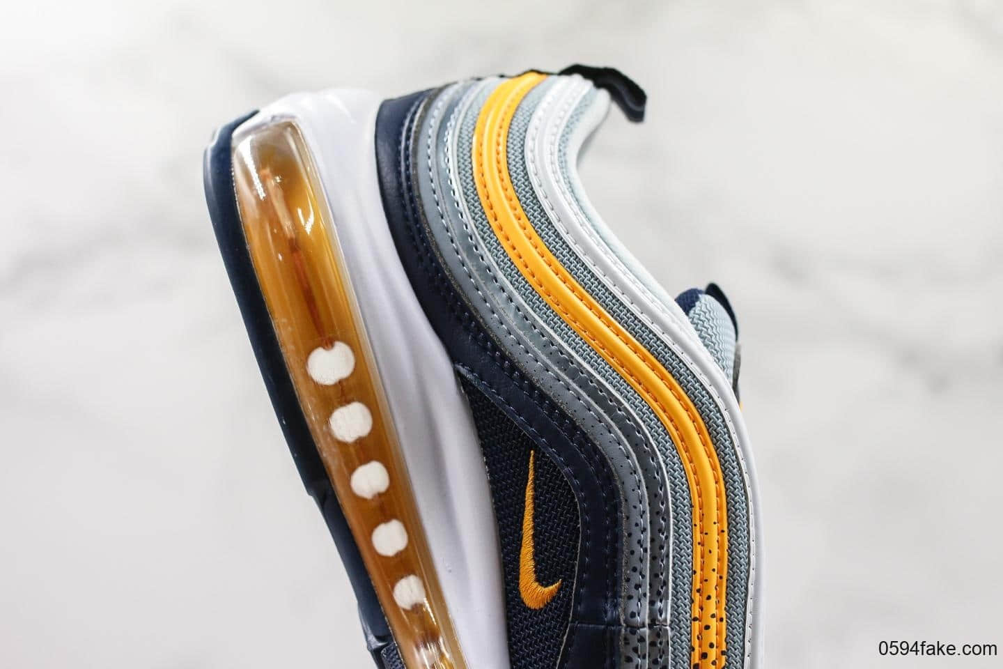 耐克Nike Air Max 97纯原版本全新黄黑配色子弹头气垫鞋原厂TPU反光材料 货号：BV0050-400