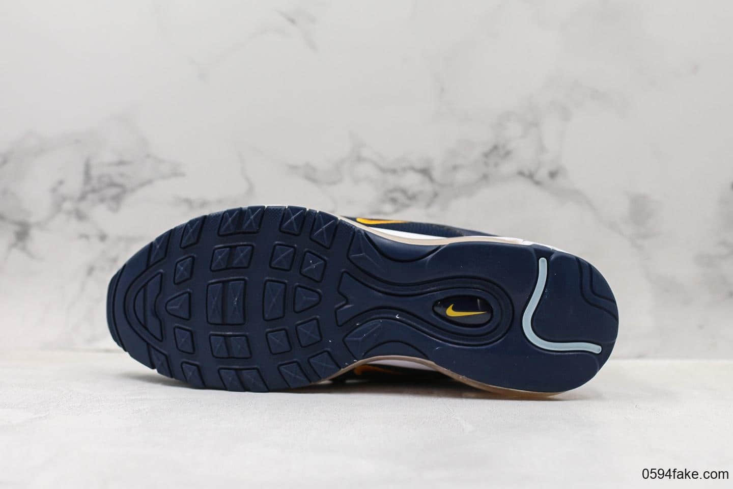 耐克Nike Air Max 97纯原版本全新黄黑配色子弹头气垫鞋原厂TPU反光材料 货号：BV0050-400