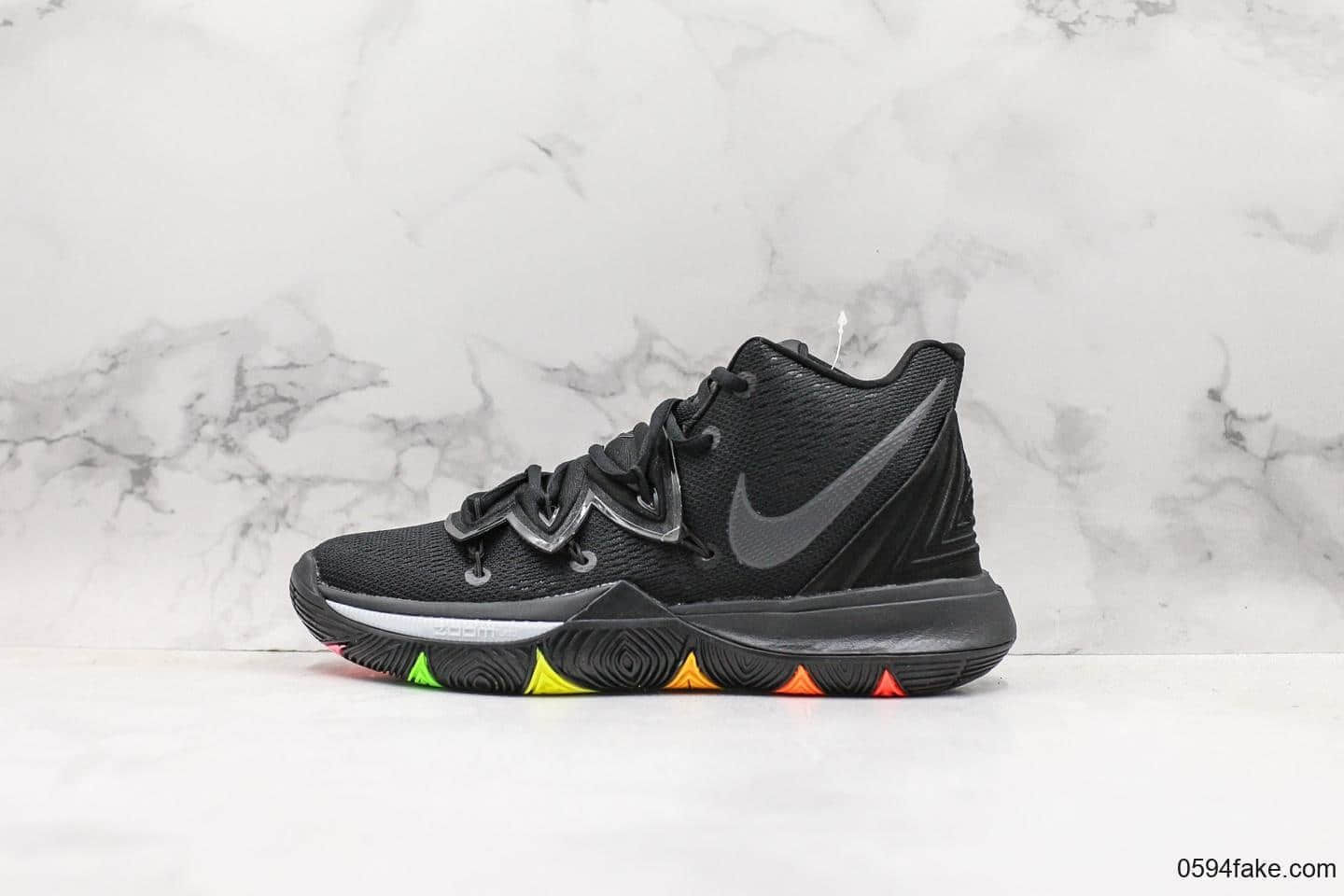 耐克Nike Kyrie 5公司级版本欧文5代实战篮球鞋黑红原楦版本原盒原标全新的包裹系统设计真半码磨具制作 货号：AO2919-001