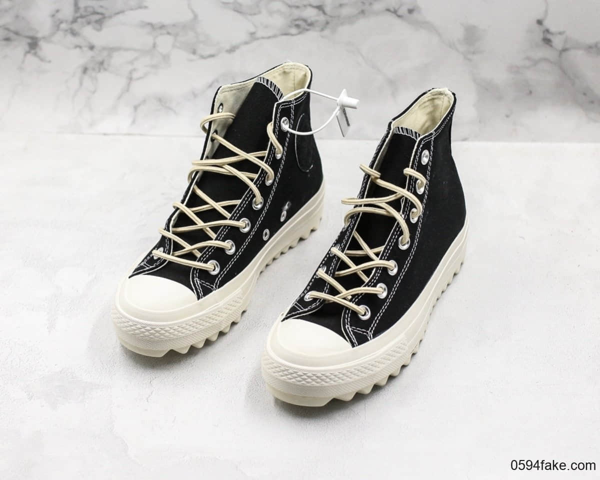 匡威Converse Womens Chuck Taylor All Star Lift Ripple Ox黑白厚底波纹男女款高帮板鞋公司级 货号：559857C