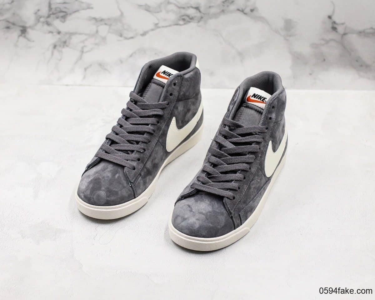 耐克Nike Blazer Mid Vintage Suede开拓者中帮板鞋深灰公司级带半码 搭载Zoom Air缓震科技脚感舒适澎湃 货号：917862-004