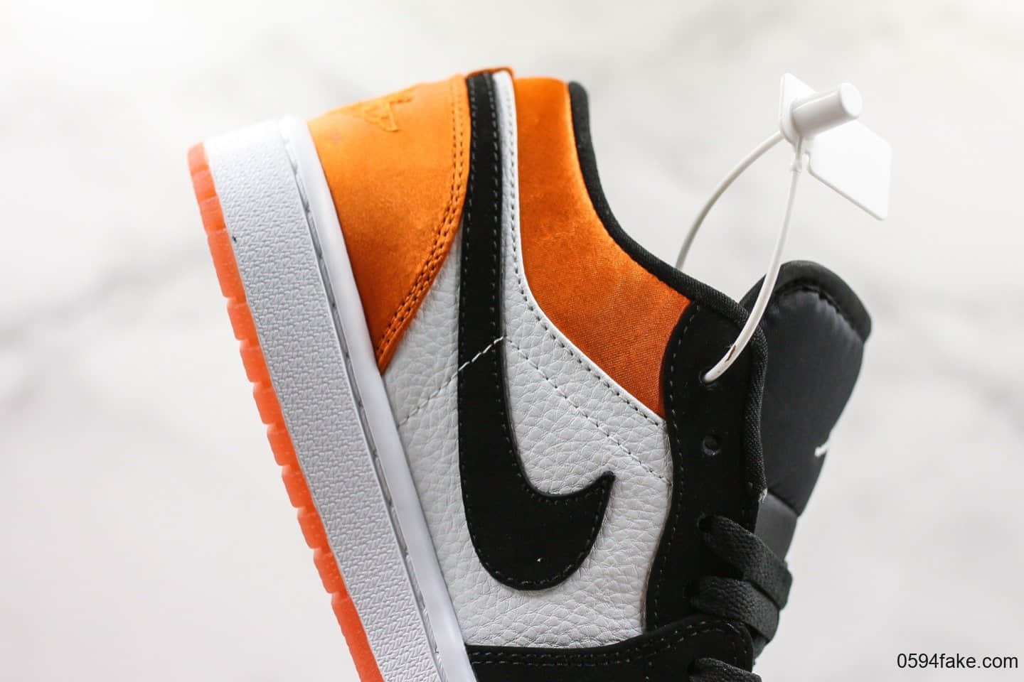 乔丹Air Jordan 1 Low Shattered Backboard纯原版本乔1黑橙丝绸扣碎低帮系列休闲百搭运动板鞋 货号：553558-010