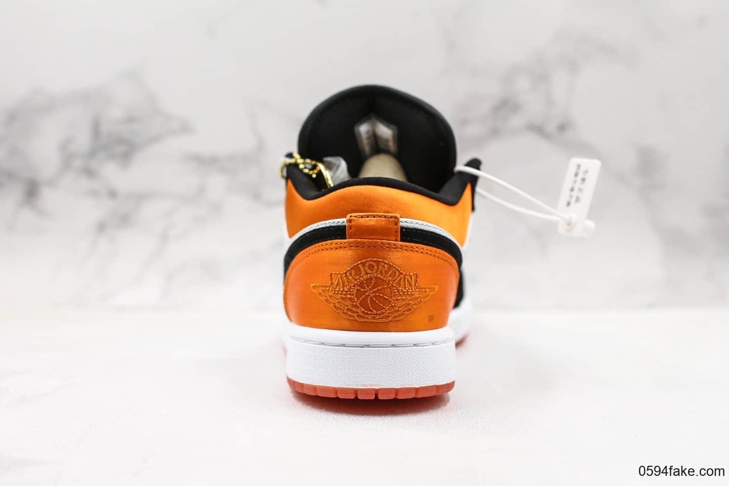 乔丹Air Jordan 1 Low Shattered Backboard纯原版本乔1黑橙丝绸扣碎低帮系列休闲百搭运动板鞋 货号：553558-010