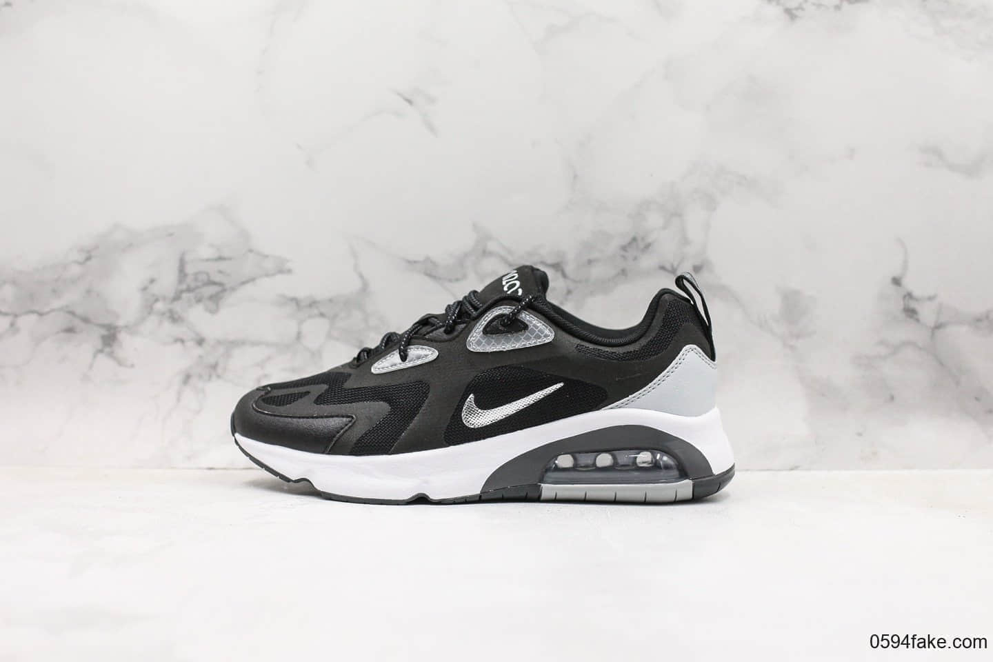 耐克Nike Air Max 200复古气垫鞋休闲跑步鞋黑白公司级官方同步二维码鞋标原盒原标区分通货 货号：BV5485-008