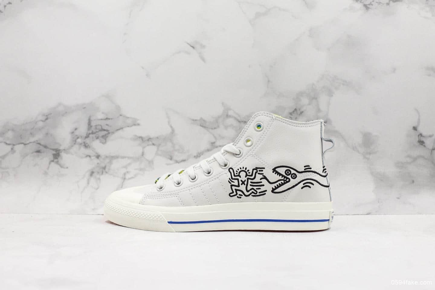 阿迪达斯adidas Keith Haring x Originals Nizza公司级三叶草贪吃蛇涂鸦配色全鞋头层皮制作原盒原标 货号：EE9297