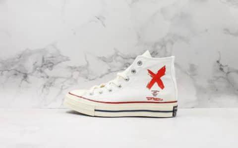 匡威Converse Chuck Taylor All Star 1970 Give Me A Group High复古三星标经典高帮休闲硫化板鞋帆布白红打叉X图案 货号：162056C