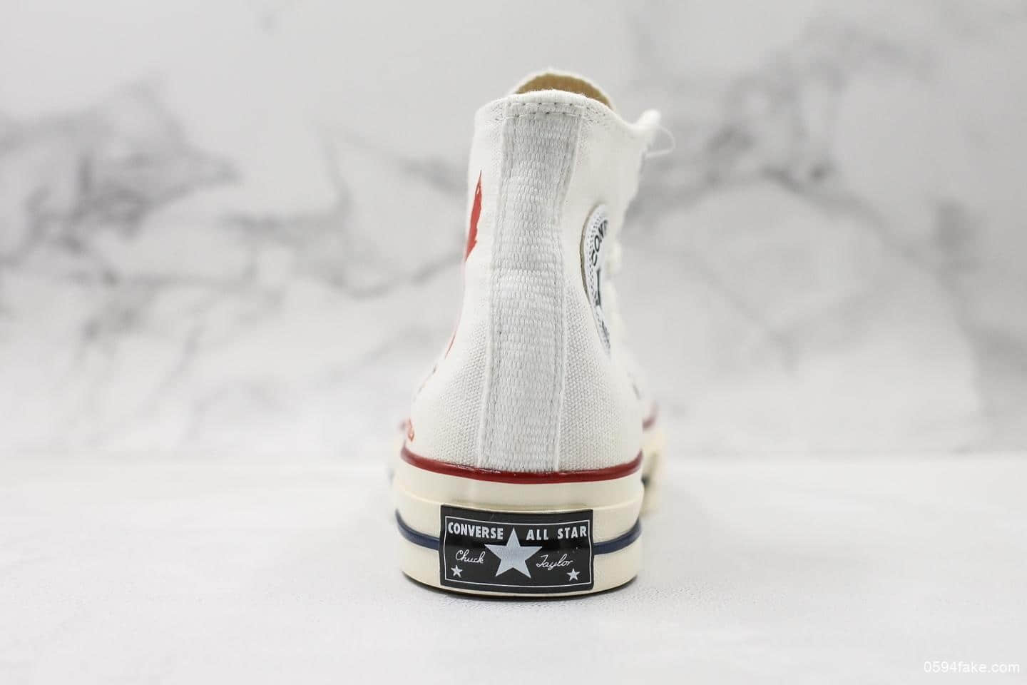 匡威Converse Chuck Taylor All Star 1970 Give Me A Group High复古三星标经典高帮休闲硫化板鞋帆布白红打叉X图案 货号：162056C