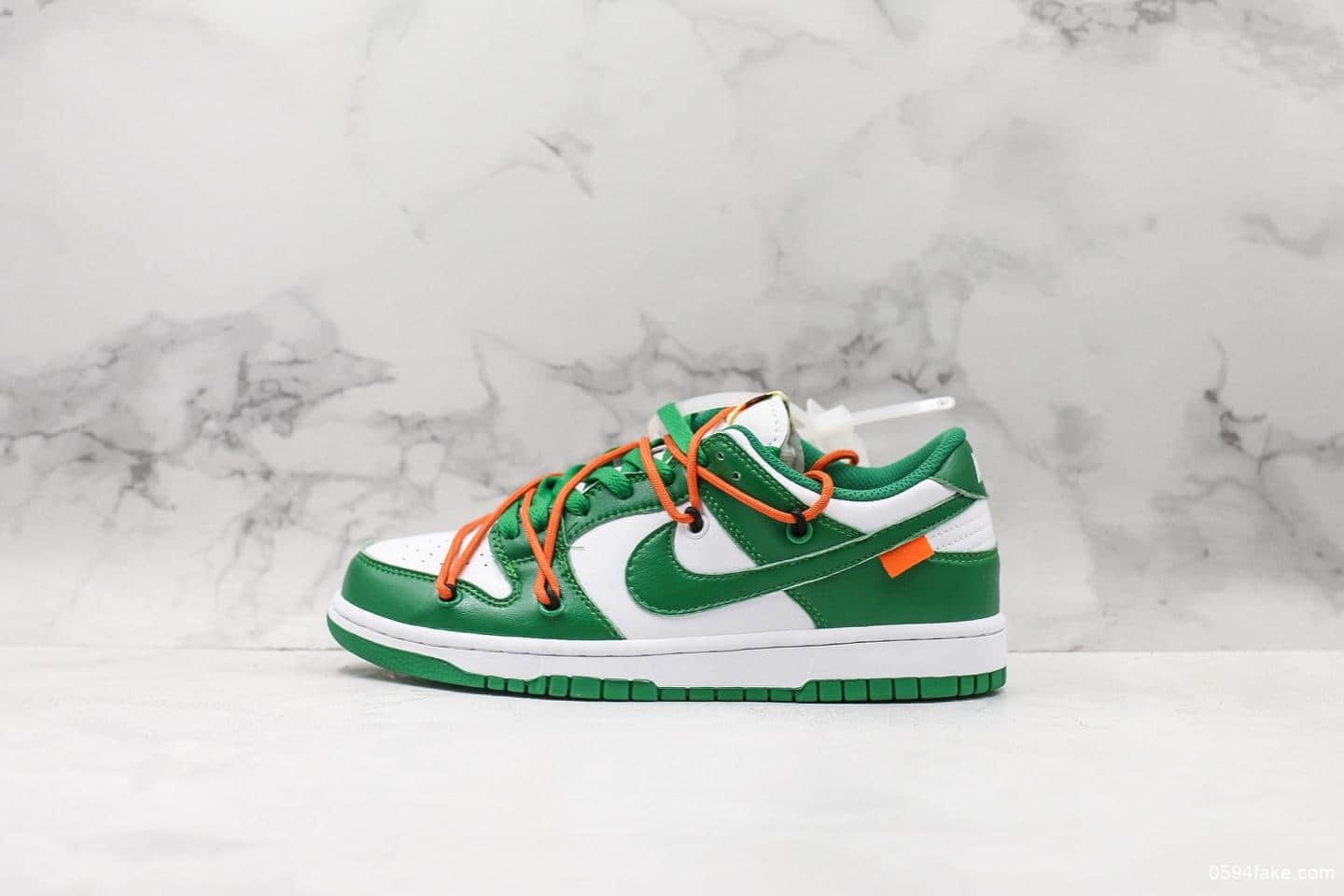 耐克Nike SB Nike SB Dunk Low x OFF-White联名款白绿色纯原版本内置气垫 货号：CT0856-100