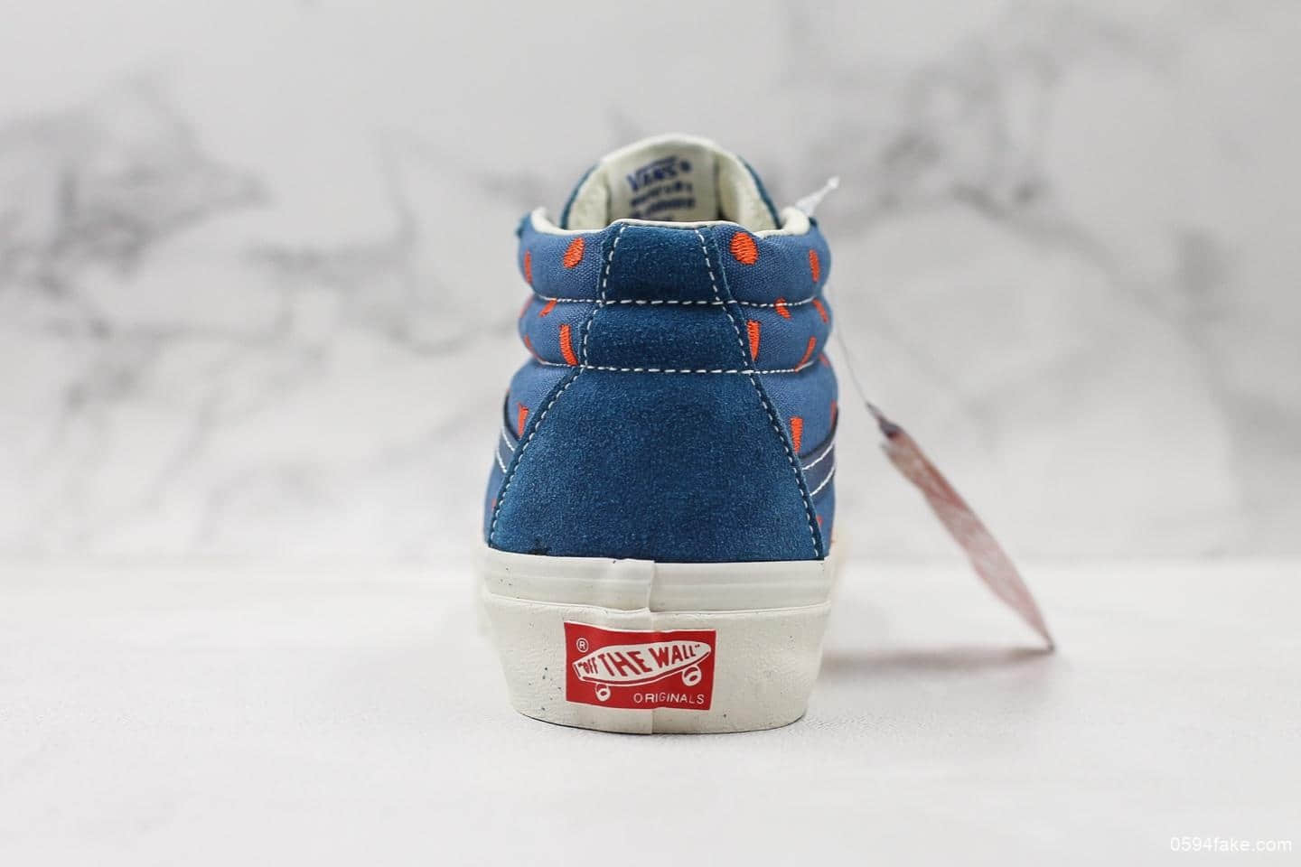 万斯VANS SK8-MID VAULT OG几何蓝白真标硫化版本原厂硫化工艺中帮蓝白刺绣男女款帆布板鞋 货号：VN0A4BVCVZ8