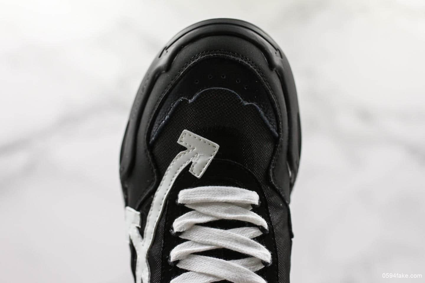 OFF-WHITE c/o ODSY-1000 Sneakers纯原版本复古登山鞋原‎版网眼‎布双拼牛皮所有配件‎均一比‎一‎定制高标‎准工艺透气网‎布海绵‎内里