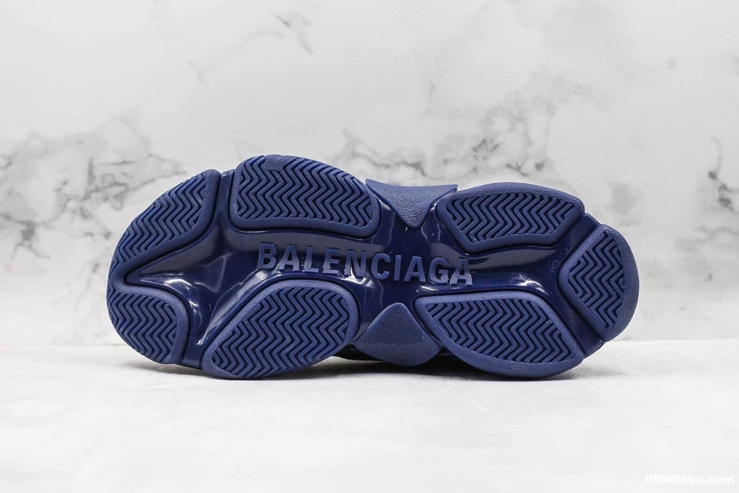 巴黎世家Balenciaga Triple S二代纯原版本全新配色气垫老爹鞋独家原厂材料组装权威实拍