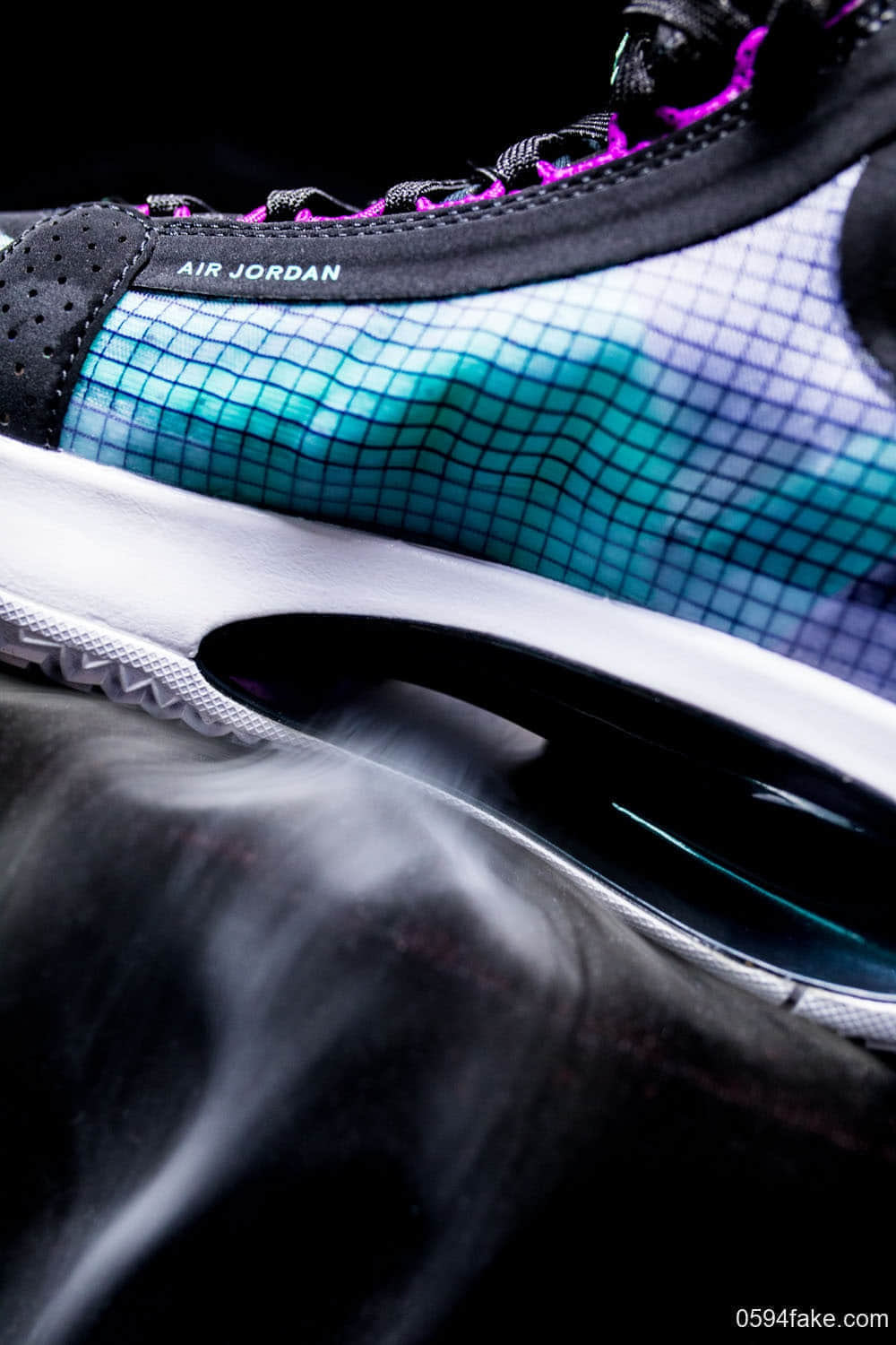 Air Jordan 34强势来袭！绝对让你赞叹不已！首发配色“Blue Void”将于9月25日发售！千万不要错过！ 货号：AR3230-400