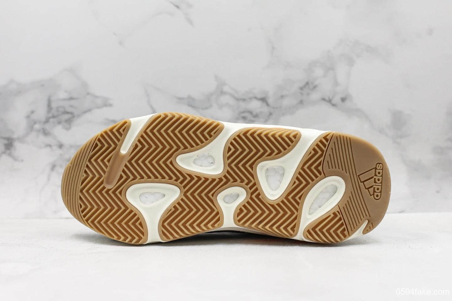 阿迪达斯Adidas Yeezy 700 V2 Tephra纯原巴斯夫版本磁铁配色原纸板原楦开发进口3M反光材质椰子复古老爹鞋 货号：FV9922