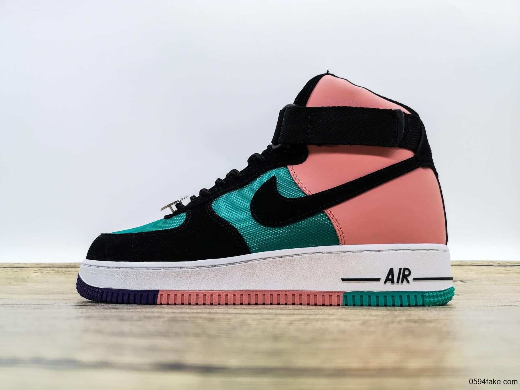 耐克Nike Air Force 1 High ’07 LV8纯原版本全新Have A Nike Day系列高帮空军一号 货号：CI2306-300