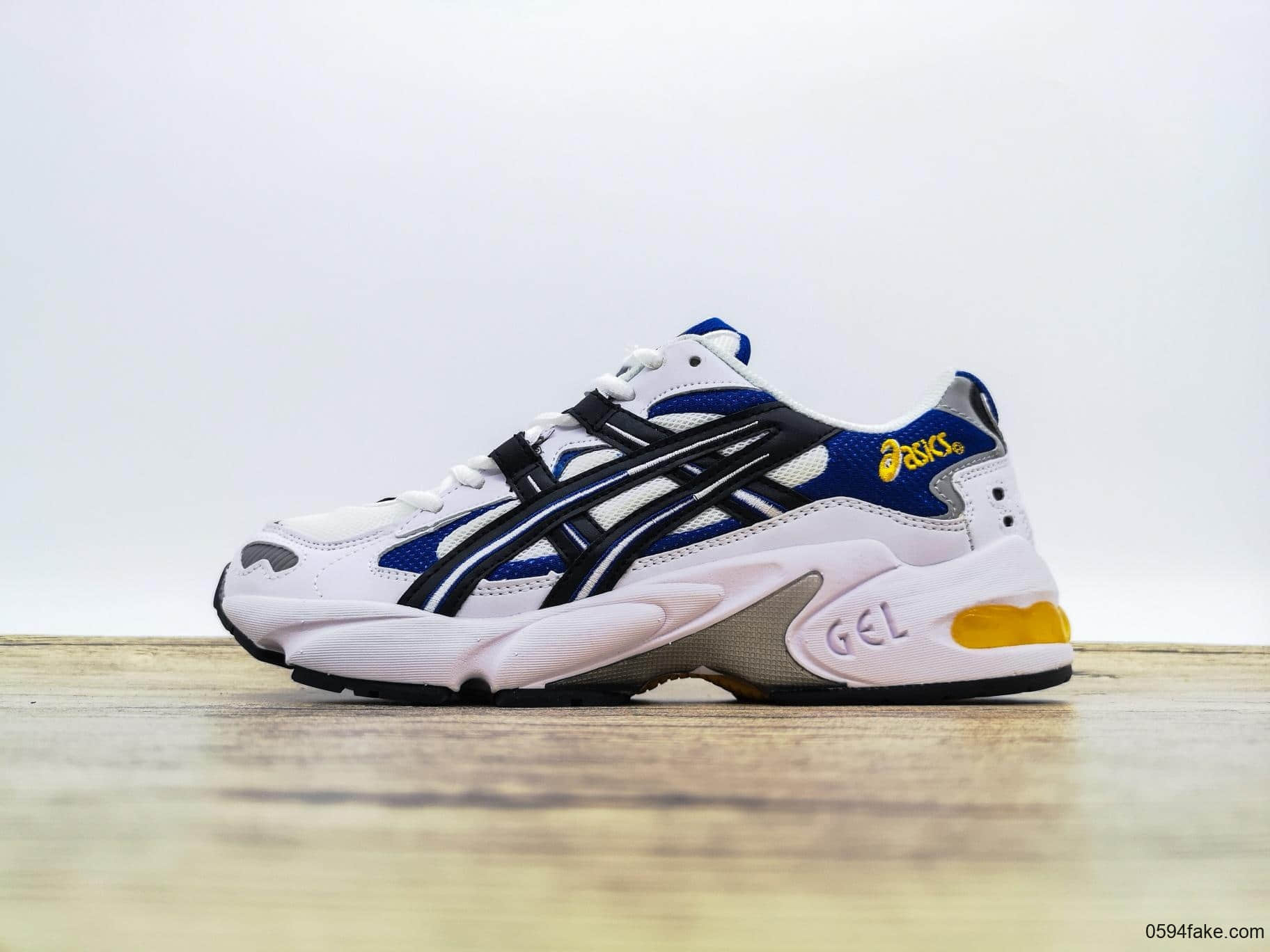 亚‌瑟士Asics Gel-Kayano 5 OG Leather Black草‌野复刻‌五代复古休‌闲运动‌慢‌跑鞋原鞋开模4层组合大底