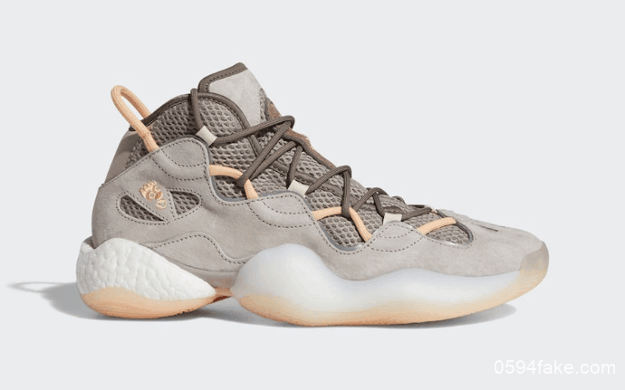 温柔配色！这双adidas Crazy BYW 3不要错过！ 货号：EE6008