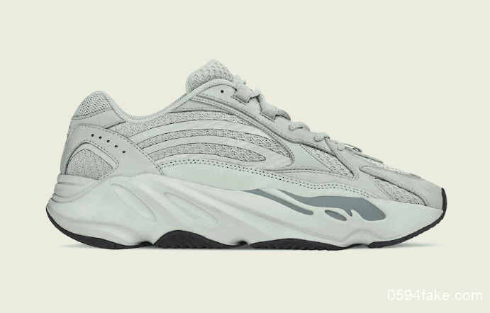 清爽浅灰兰色调！adidas Yeezy Boost 700 V2“Hospital Blue”将于9月28日发售！