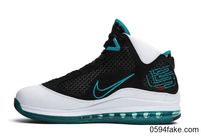 詹皇上脚“红毯”配色！Nike Air Max LeBron 7“ Red Carpet”即将复刻回归！ 货号：CU5133-100