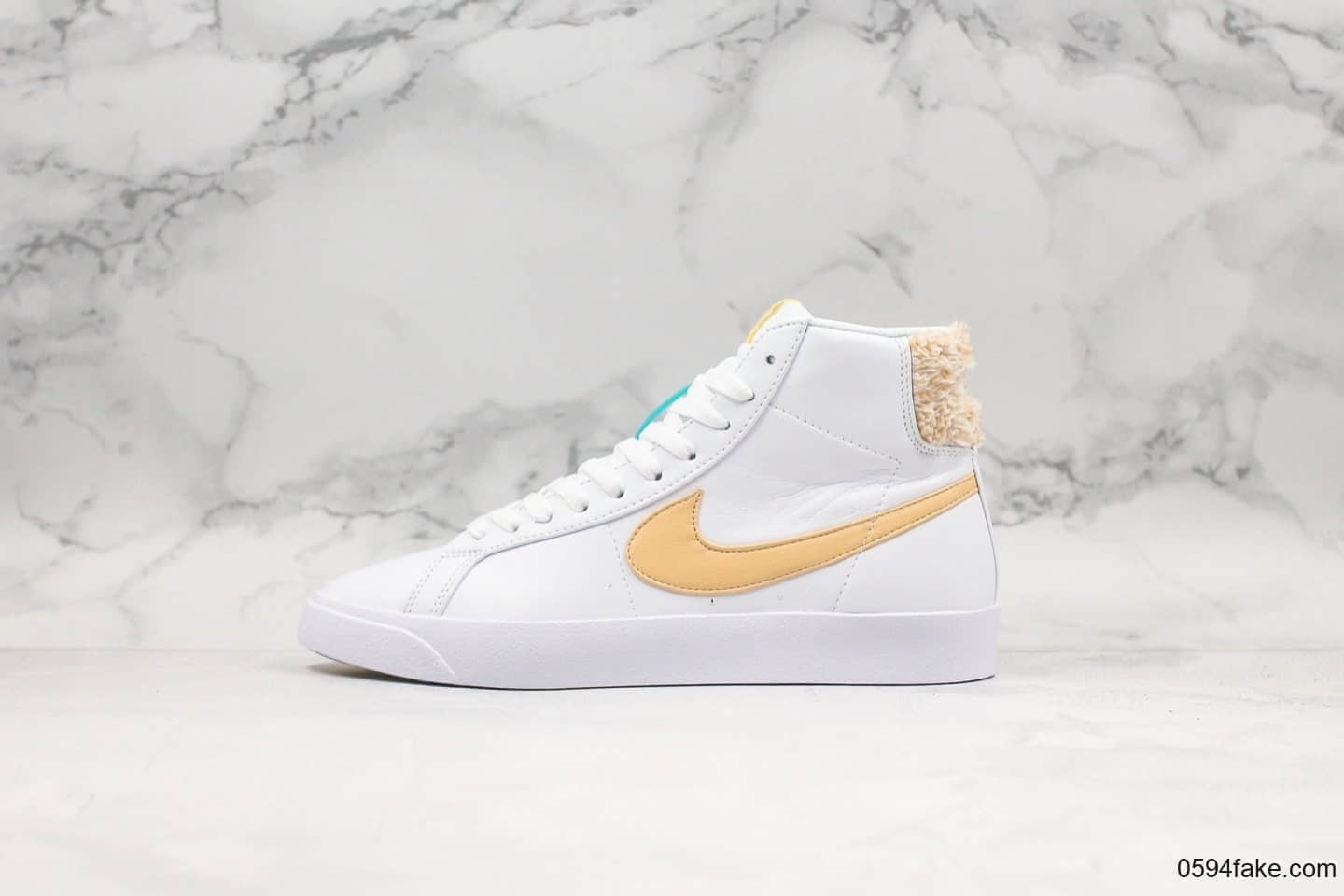 耐克Nike ZOOM BLAZER MID PRM开拓者男女情侣板鞋白黄公司级带半码耐磨硫化橡胶外底 货号：CJ6983-102