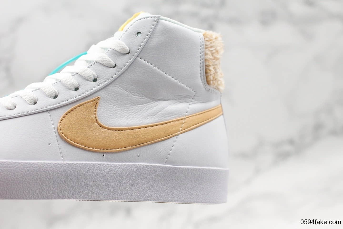 耐克Nike ZOOM BLAZER MID PRM开拓者男女情侣板鞋白黄公司级带半码耐磨硫化橡胶外底 货号：CJ6983-102