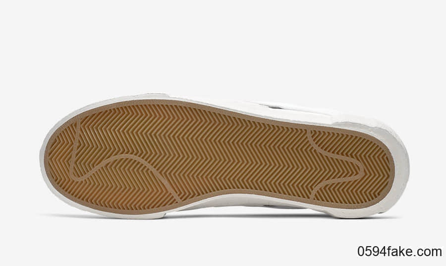 Sacai x Nike Blazer Mid将于10月10日发售！准备好自己的钱包了吗？