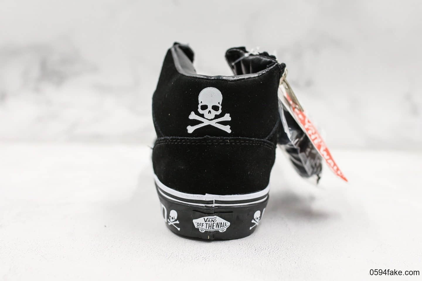 万斯Mastermind JAPAN x Vans Mountain Edition MMJ黑暗骷髅联名中帮板鞋磨砂黑真标带半码真硫化原厂大底