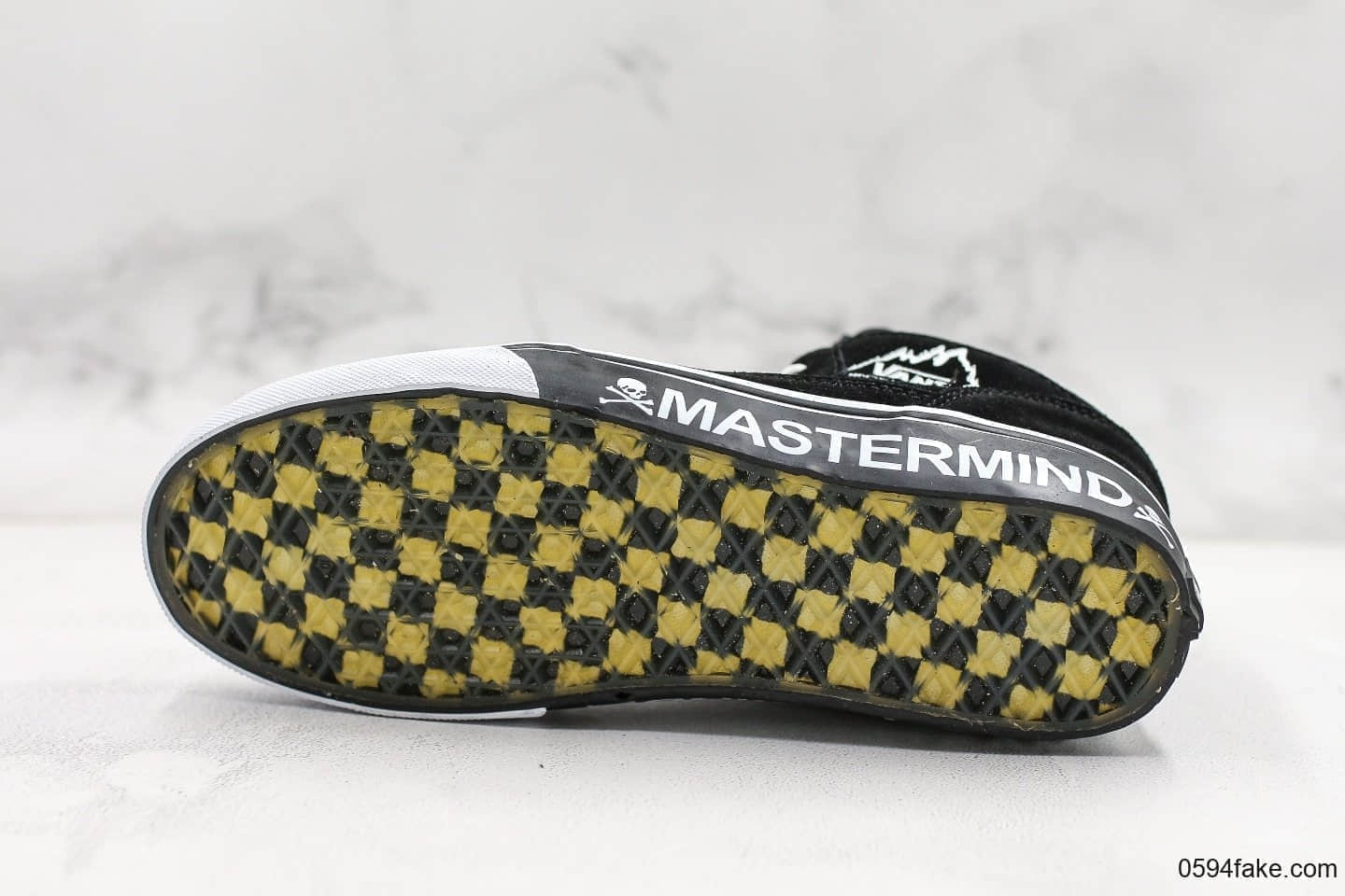 万斯Mastermind JAPAN x Vans Mountain Edition MMJ黑暗骷髅联名中帮板鞋磨砂黑真标带半码真硫化原厂大底