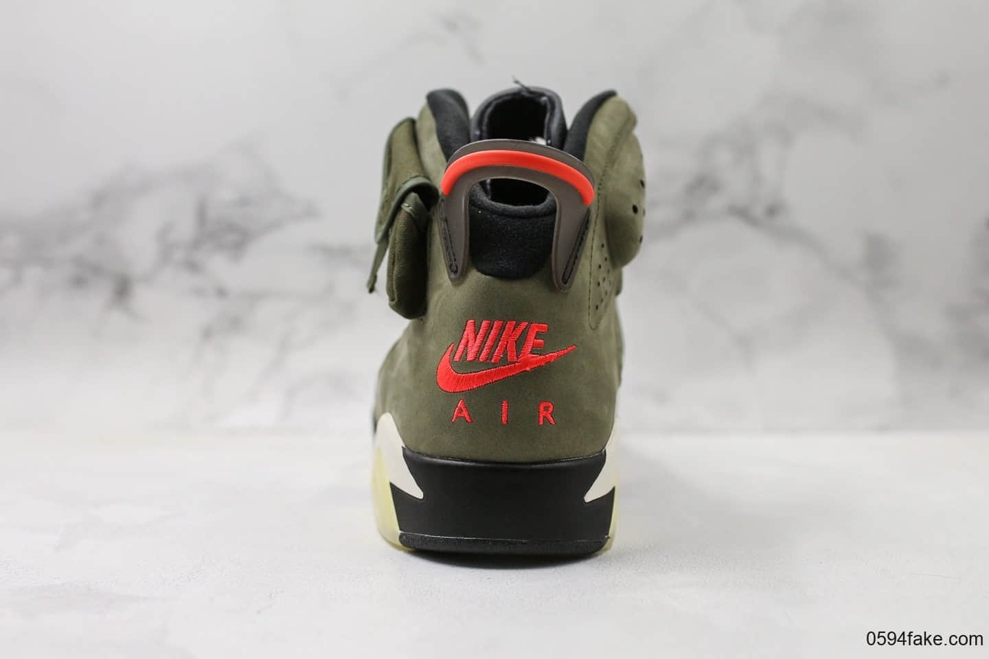 乔丹Travis Scott x Air Jordan 6斯科特联名AJ6橄榄绿OG纯原市售最高版本原鞋开发原厂皮料正确夜光大底 货号：CN1084-200