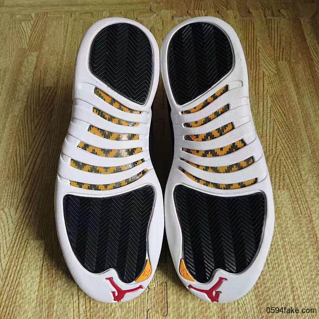 “反转金扣”Air Jordan 12“Reverse Taxi”发售日期提前！不容错过！ 货号：130690-017