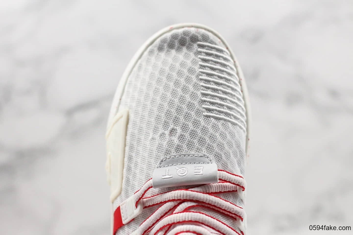 阿迪达斯adidas EQT Bask ADV 蜂窝呼吸透气运动鞋白红公司级带半码官方原鞋楦膜丽新中底原厂PU大底 货号：BD7885