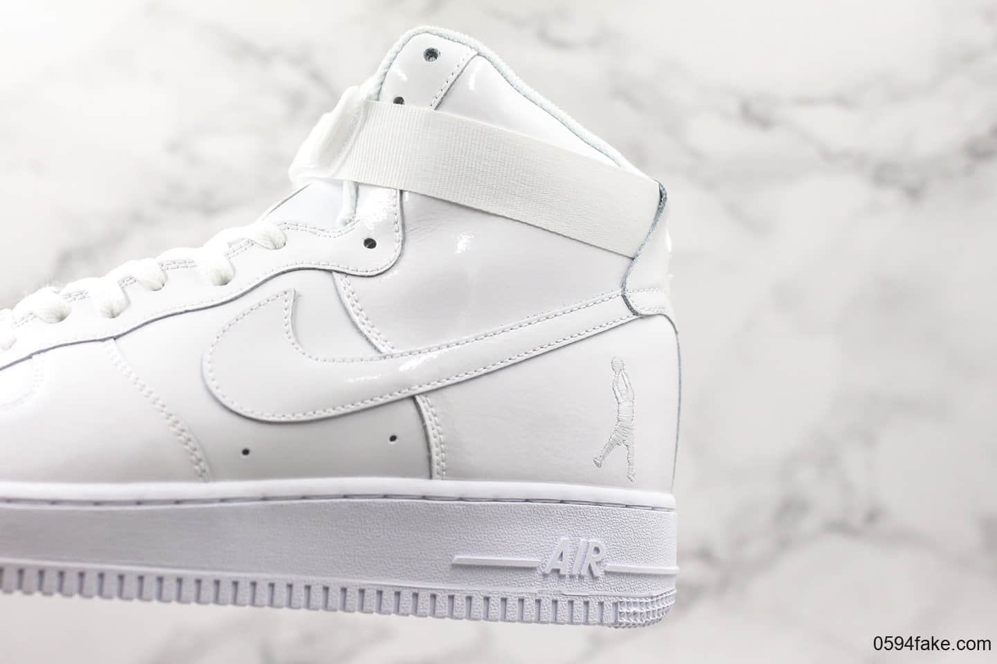 耐克Nike Air Force 1 Hight Sheed纯原版本空军一号冠军系列华莱士漆皮白色内置气垫 货号：743546-107