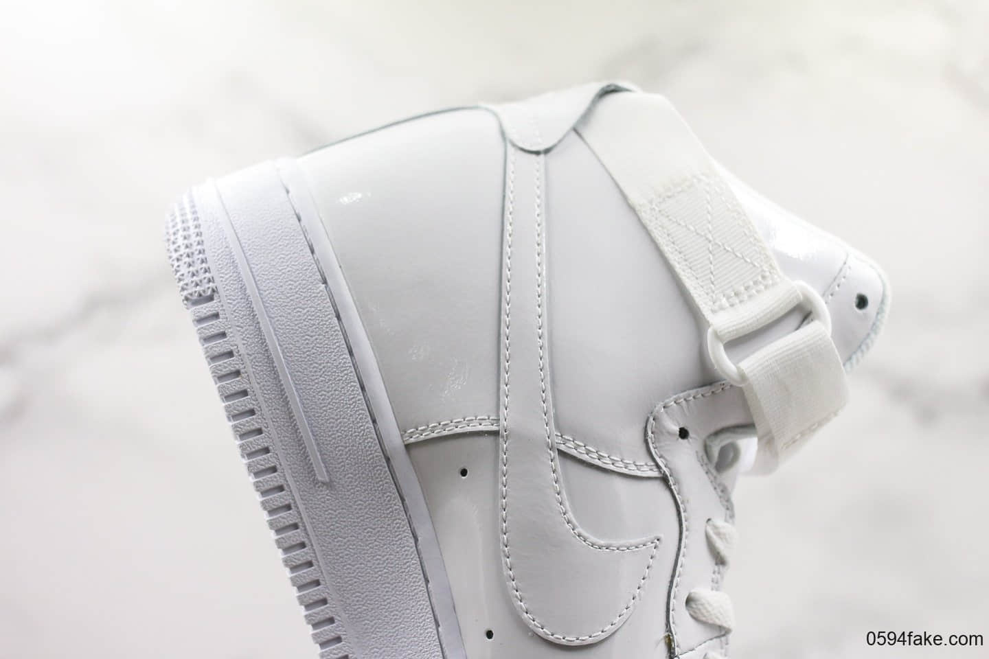 耐克Nike Air Force 1 Hight Sheed纯原版本空军一号冠军系列华莱士漆皮白色内置气垫 货号：743546-107