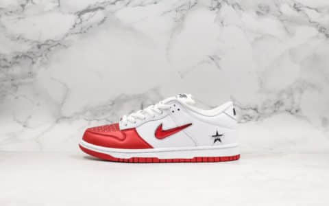 耐克Nike SB Dunk Low x Supreme联名款顶级纯原版本白红配色原鞋开发独家纯原原厂刺绣内置zoom皮料原厂发回 货号：CK3480-600