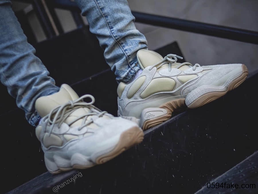 更加御寒保暖！Yeezy 500 “Stone”释出最新实物图！还有上脚美照！ 货号：FW4839