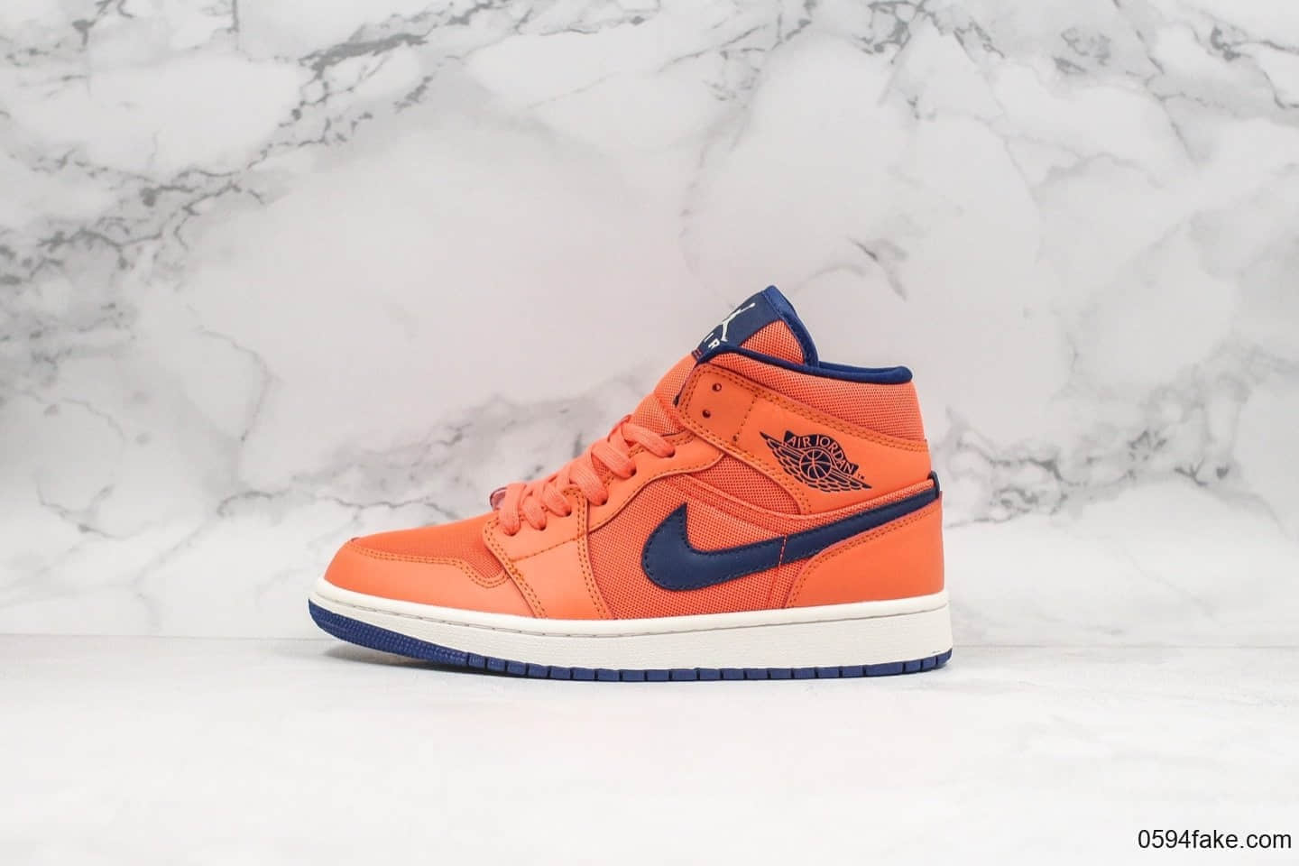 乔丹Air Jordan 1 Mid Releasing in Turf Orange珊瑚橙中帮AJ1纯原版本内置气垫搭载鞋面网眼透气 货号：CD7240-804