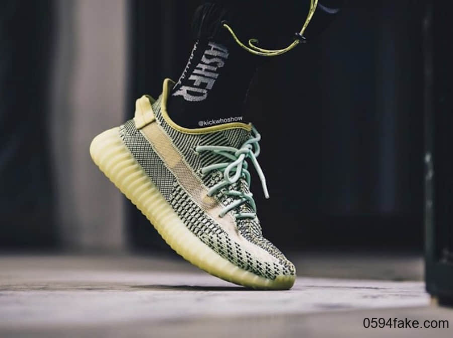 Yeezy Boost 350 V2 “Yeezreel”上脚图来了！超抢眼有没有！