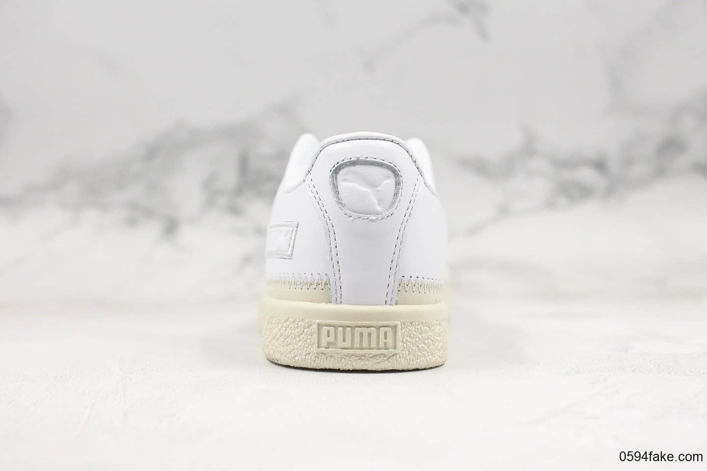 彪马Puma Basket Trim全新首发小白鞋纯原版本原装全头层牛皮搭配海玻璃鞋垫 货号：368387-01