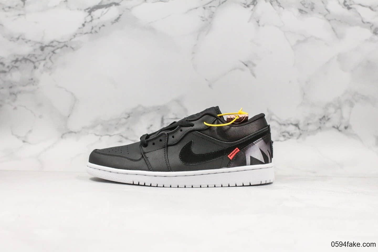 耐克Nike Air Jordan1 Low PSG纯原版本大巴黎AJ1低帮后掌内置Air Sole气垫男子实战篮球鞋 货号：CK0687-001