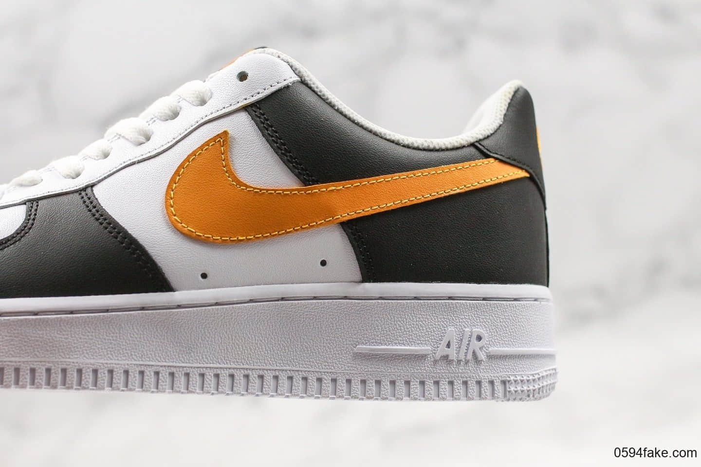 耐克Nike Air Force 1 Low RS Taxi公司级版本低帮空军一号土黄出租车配色休闲百搭板鞋 货号：CK0806-001