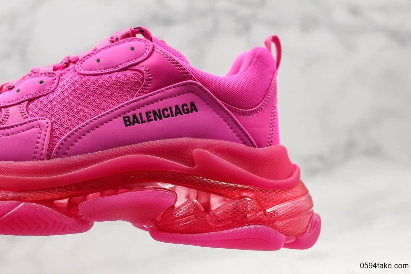 巴黎世家Balenciaga Triple S纯原版本官方全新发售配色玫粉色奢侈老爹鞋正确LOGO刺绣