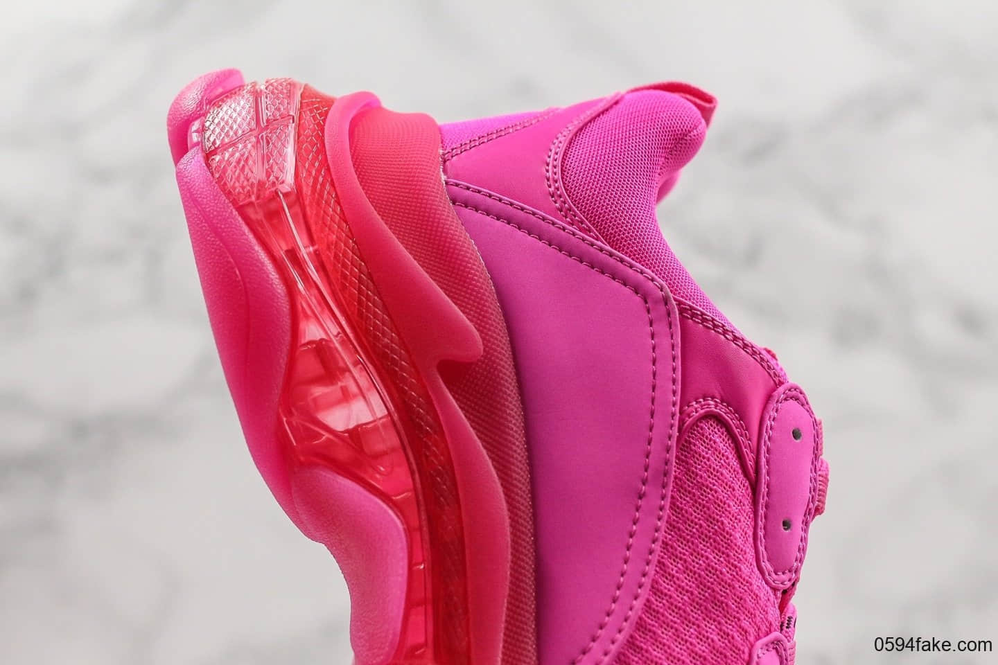 巴黎世家Balenciaga Triple S纯原版本官方全新发售配色玫粉色奢侈老爹鞋正确LOGO刺绣
