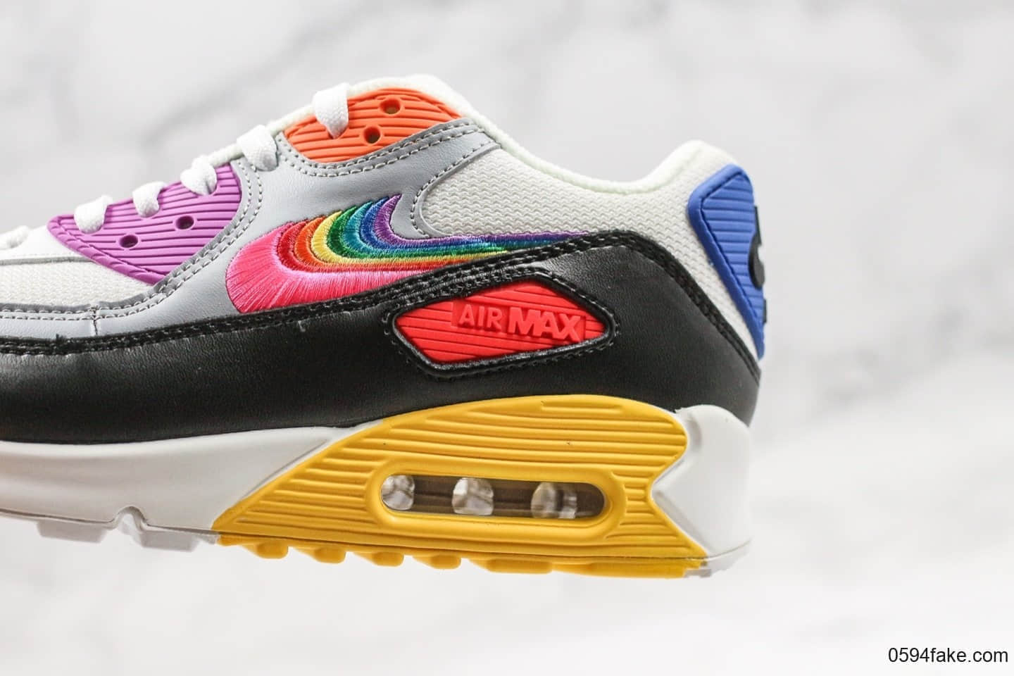 耐克Nike Air Max 90 “Betrue”复古气垫鞋休闲慢跑鞋彩虹系列限定配色炫彩纯原带半码原盒原标精细做工 货号：CJ5482-100