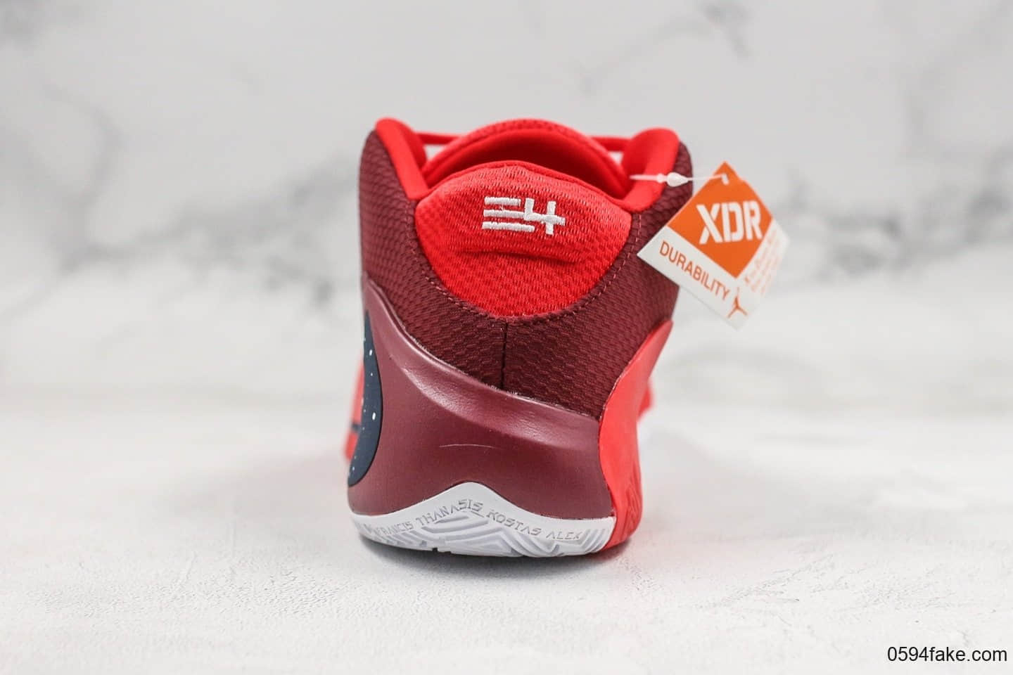耐克Nike Zoom Freak 1 GPX纯原版本字母哥一代签名款倒钩星空红市面唯一原鞋开模后掌真双层ZOOM气垫 货号：BQ5422-601