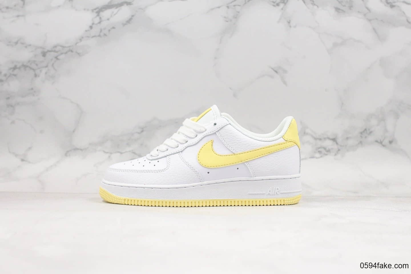 耐克Nike Air Force 1 Low纯原版本低帮空军一号白黄全头层皮面原档案数据开发全掌内置Solo气垫高清洁度鞋面 货号：AH0287-107