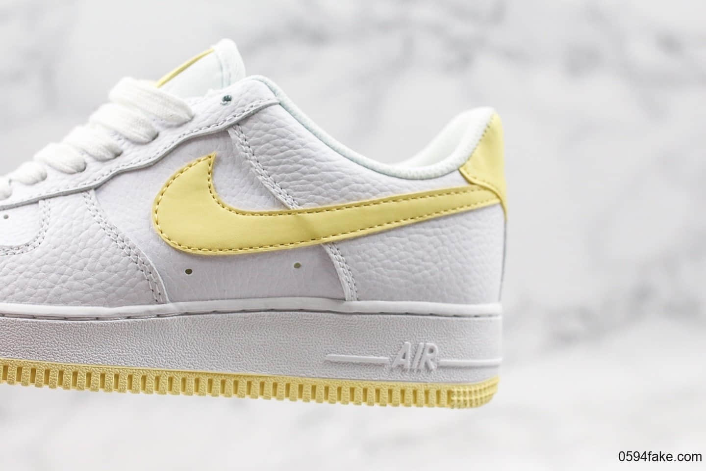 耐克Nike Air Force 1 Low纯原版本低帮空军一号白黄全头层皮面原档案数据开发全掌内置Solo气垫高清洁度鞋面 货号：AH0287-107