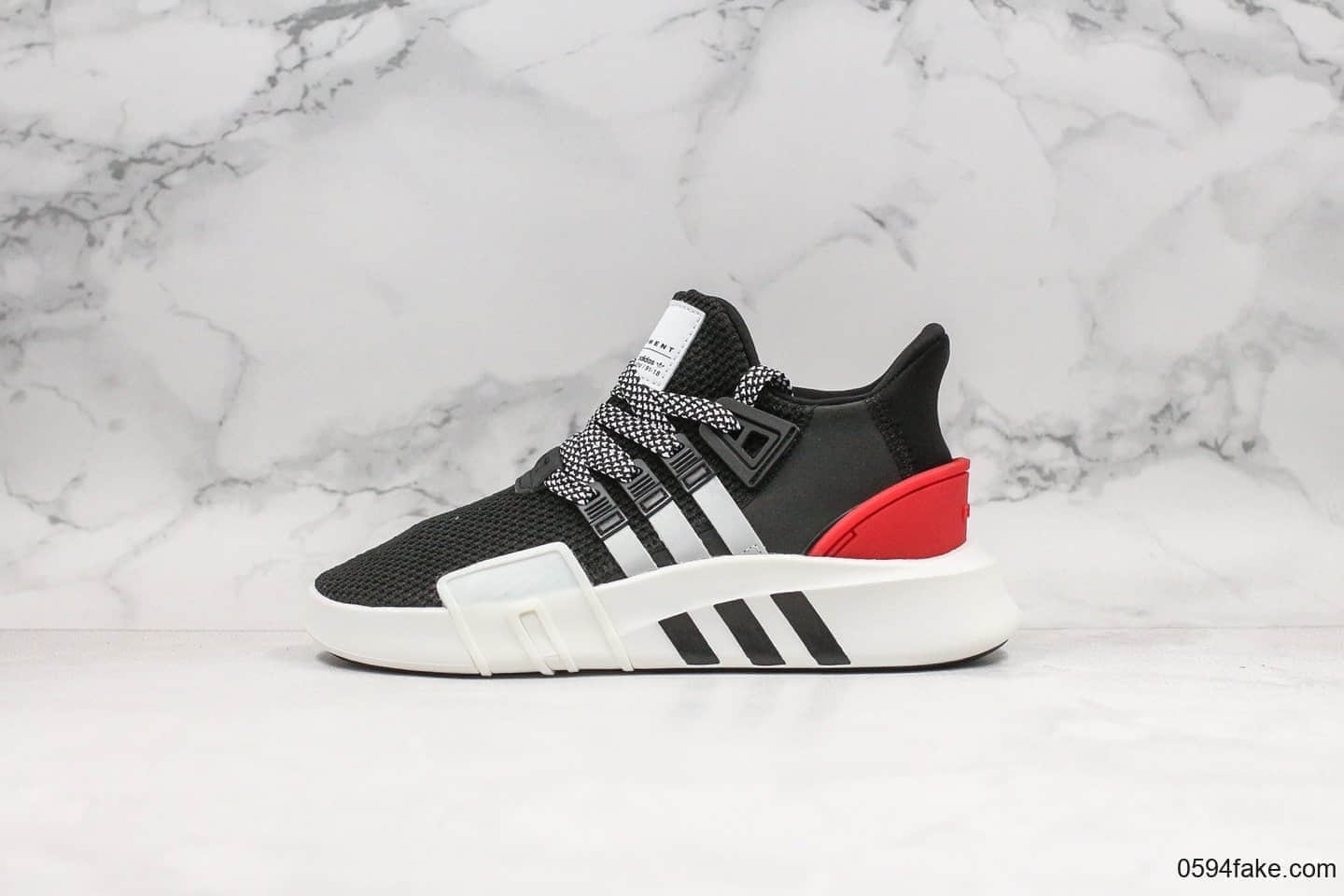 阿迪达斯Adidas EQT Bask ADV纯原级蜂窝呼吸代购指定版本正确PU大底阿迪EQT休闲运动鞋区别市面先行版本 货号：EE5024